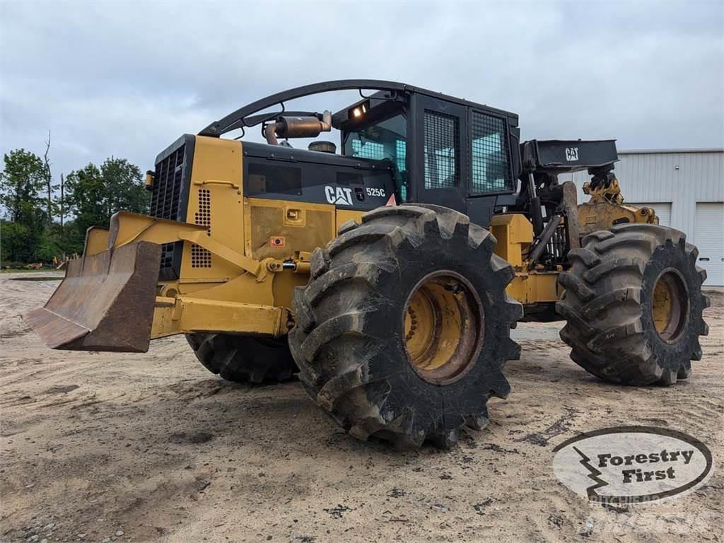 CAT 525C Stammholzschlepper