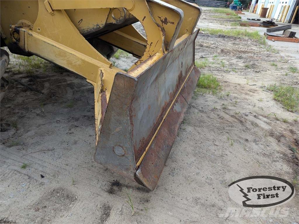 CAT 525C Stammholzschlepper