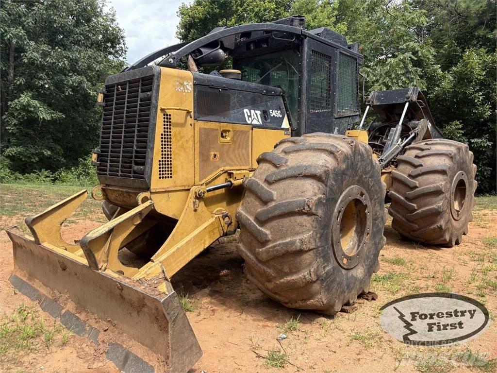 CAT 545C Stammholzschlepper