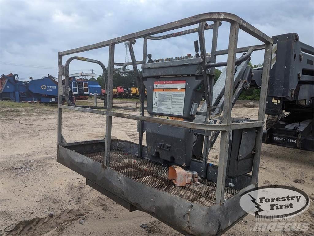 JLG 450AJ Sonstige Forstmaschinen