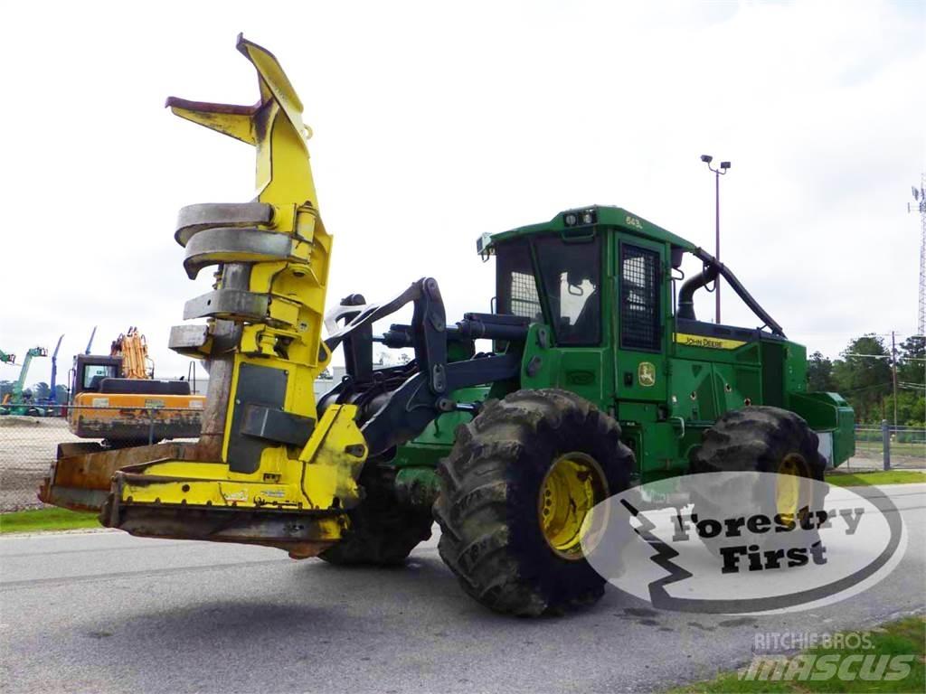 John Deere 643L Forstanhänger/Rückewagen