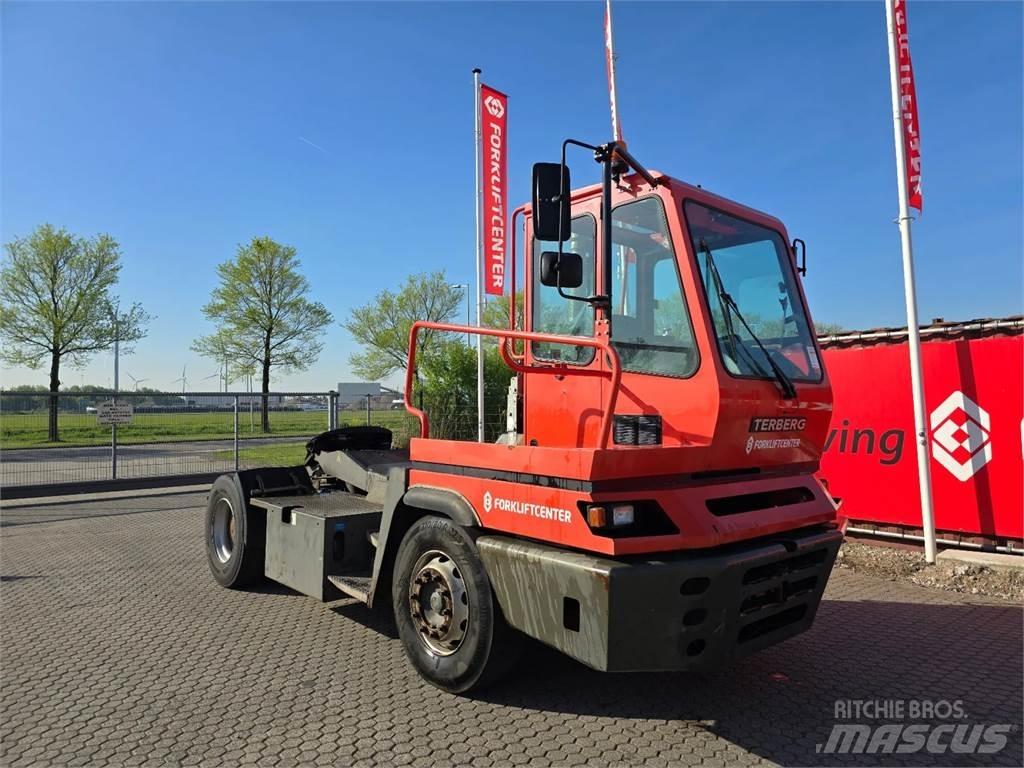 Terberg YT182 Terminalzugmaschinen