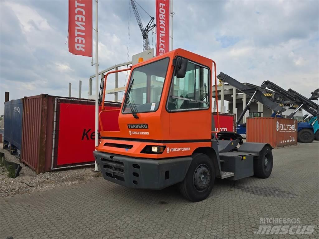 Terberg YT182 Terminalzugmaschinen