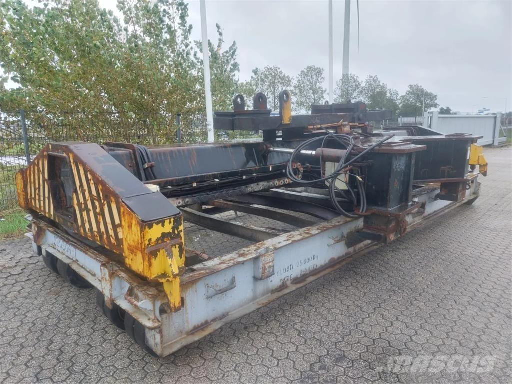 Toplift FLT 3240 Streuer
