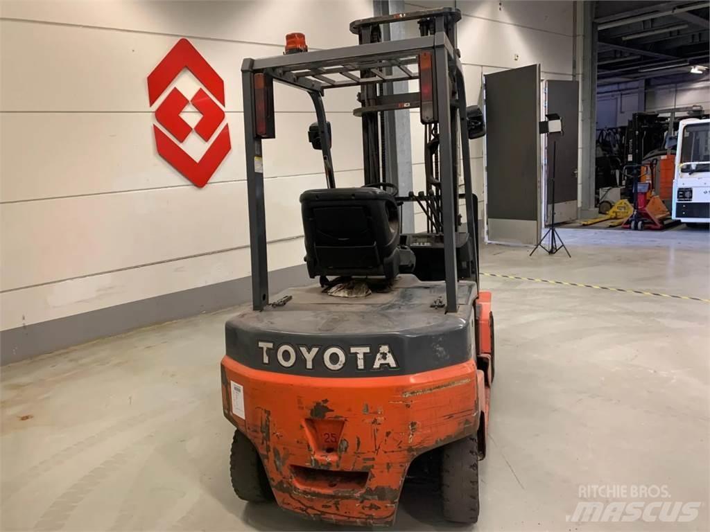 Toyota 8FBN25 Elektrostapler