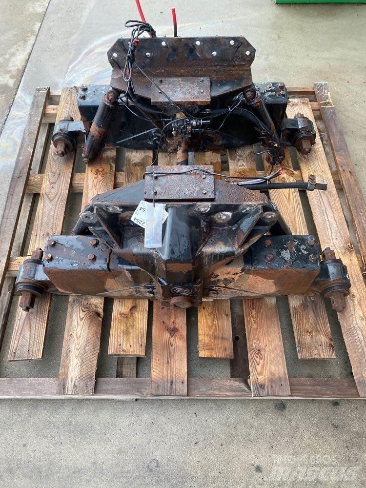 Eaton  Chassis