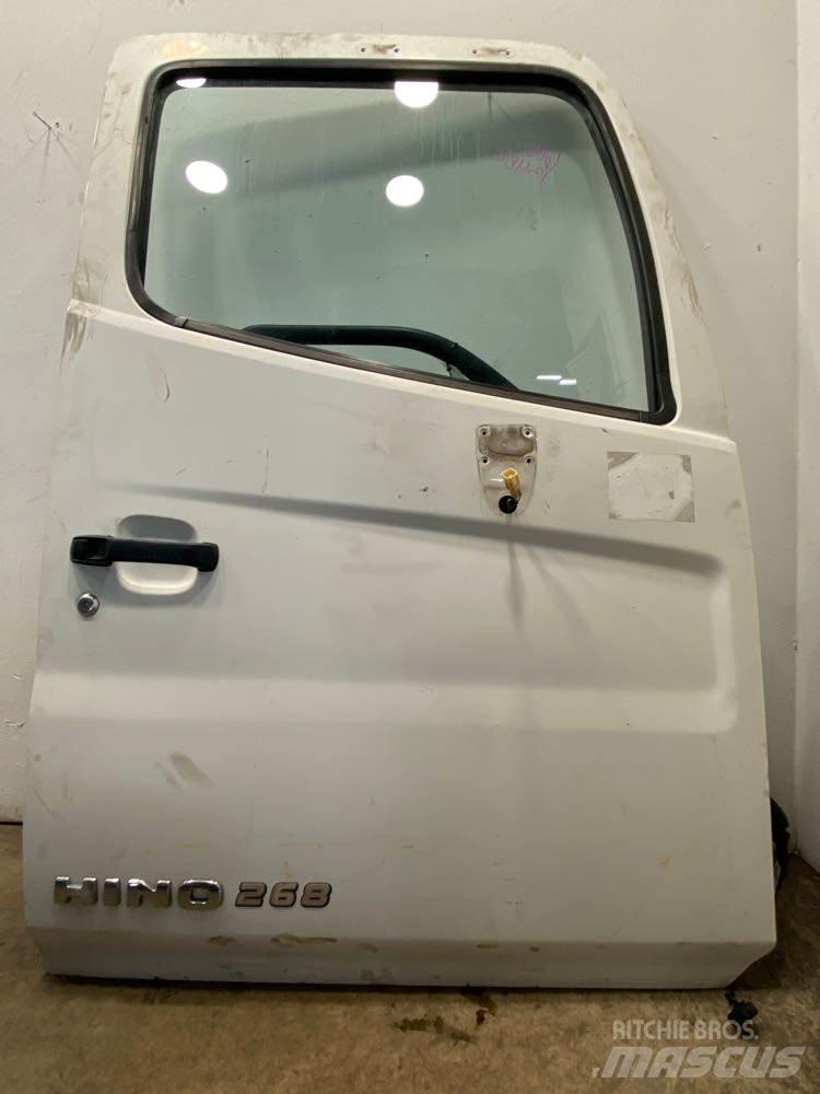 Hino 268 Transport Sonstige