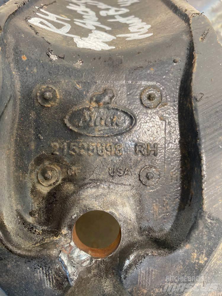 Mack CXU Chassis