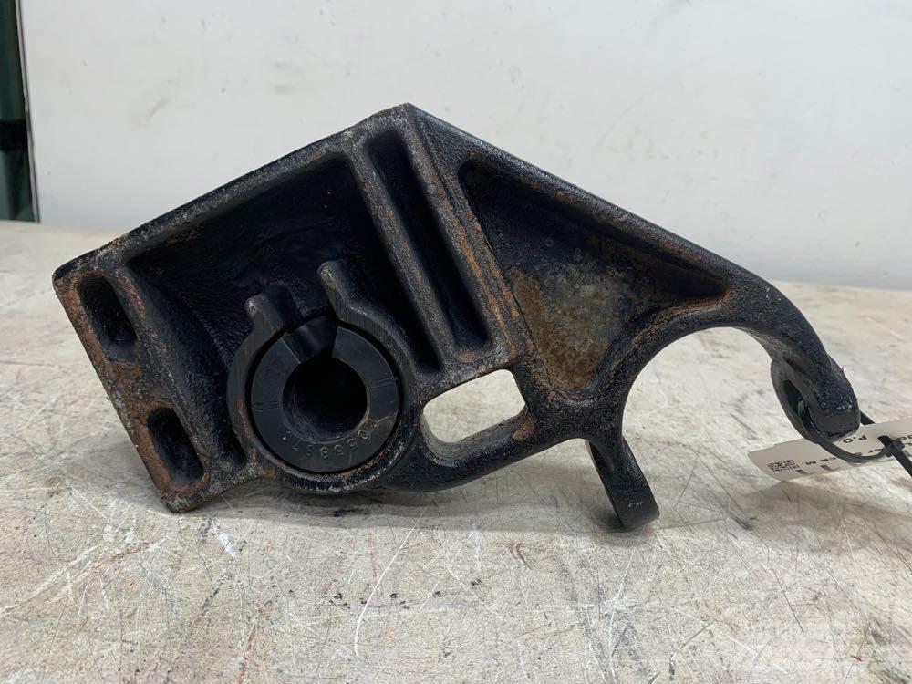 Mack CXU Chassis