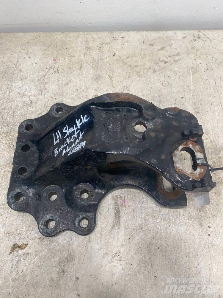 Mack CXU Chassis