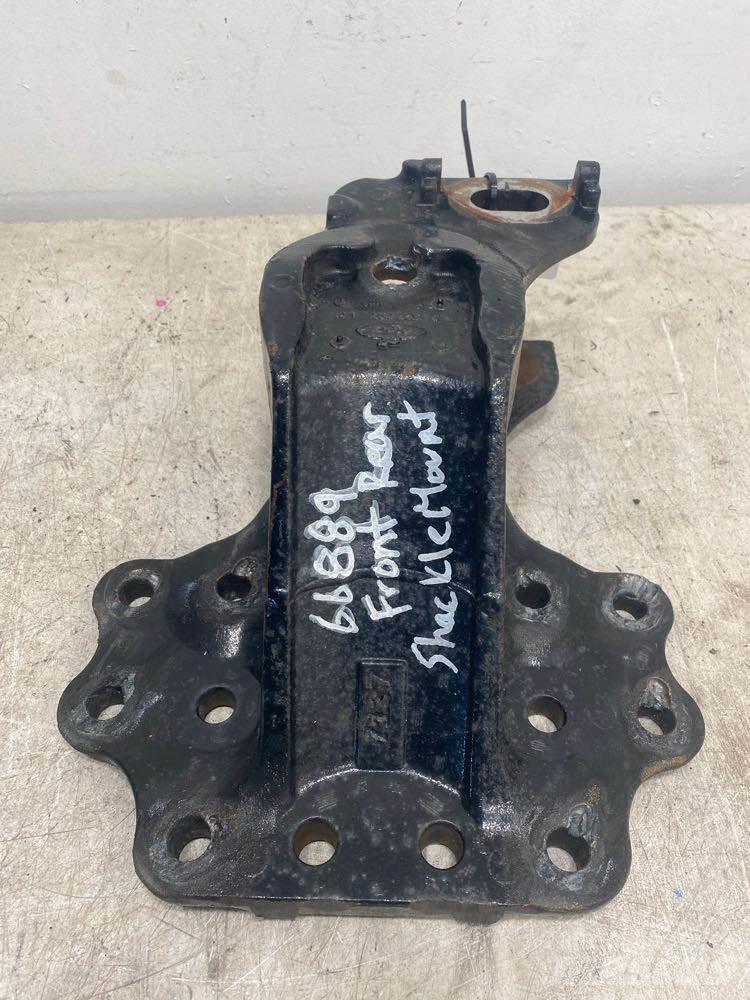 Mack CXU Chassis