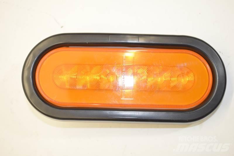 Universal  Transport Sonstige