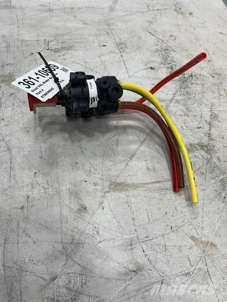 Volvo VNL Transport Sonstige