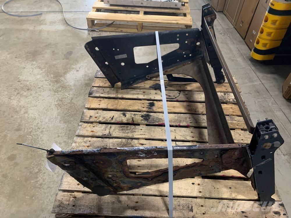 Volvo VNL Transport Sonstige