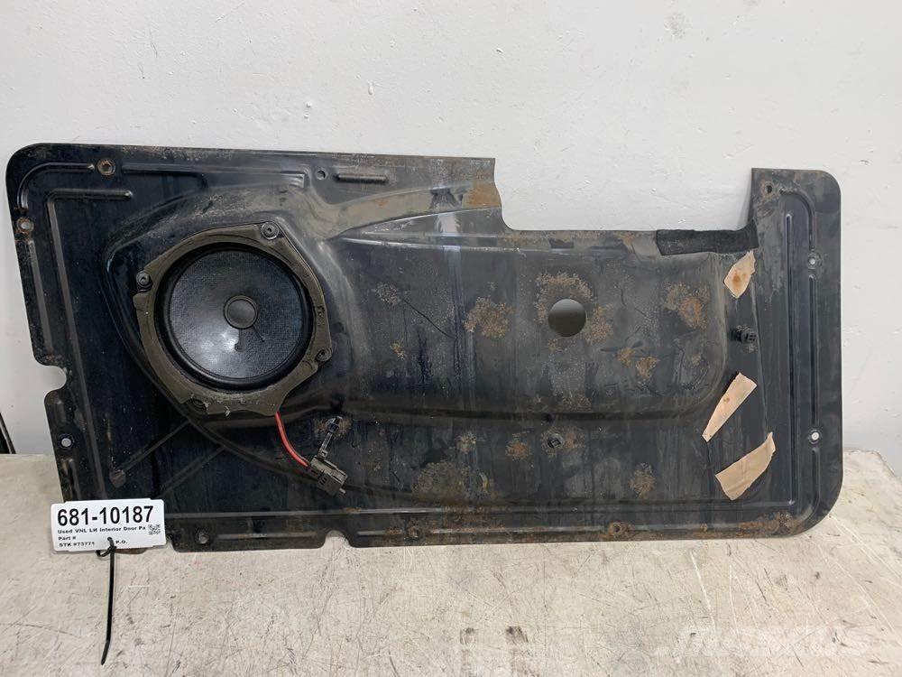 Volvo VNL Transport Sonstige