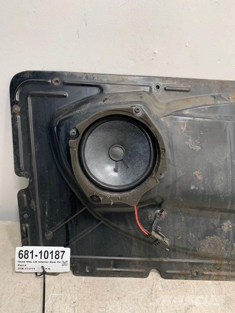 Volvo VNL Transport Sonstige