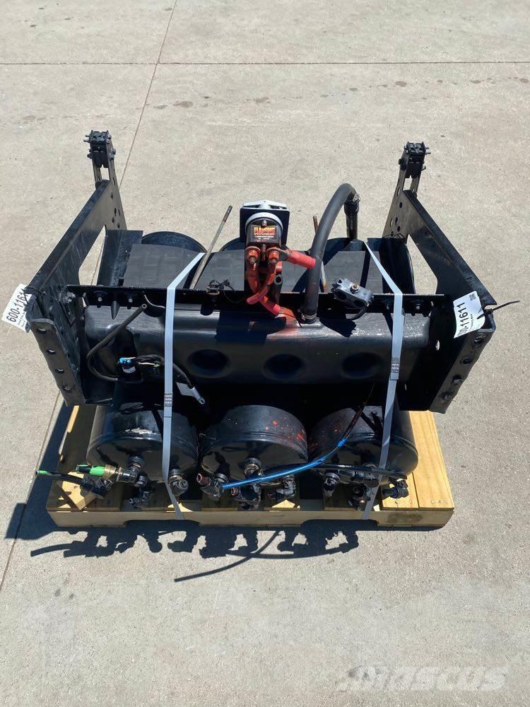 Volvo VNL Transport Sonstige