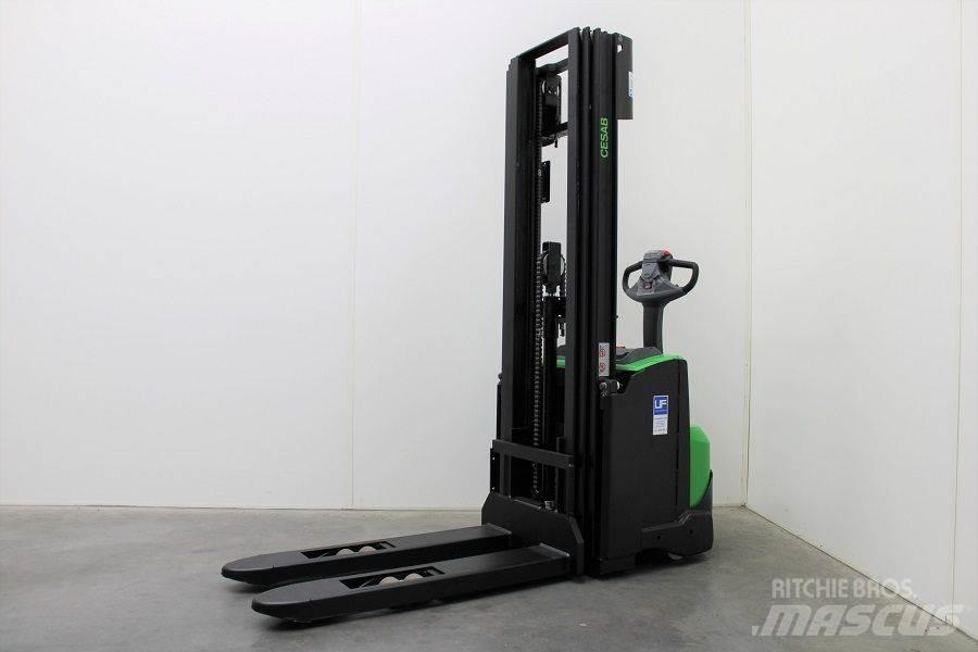 Cesab S 214 / 445 Deichselstapler