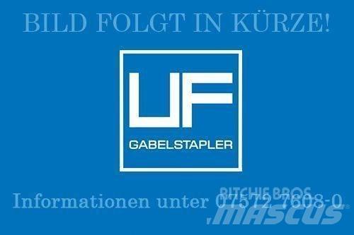 Combilift C 3000 Seitenstapler