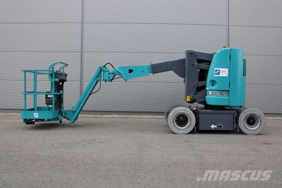 JLG E 300 AJP Gelenkteleskoparbeitsbühnen