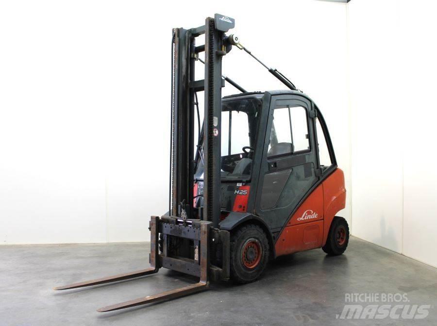 Linde H 25 D Dieselstapler