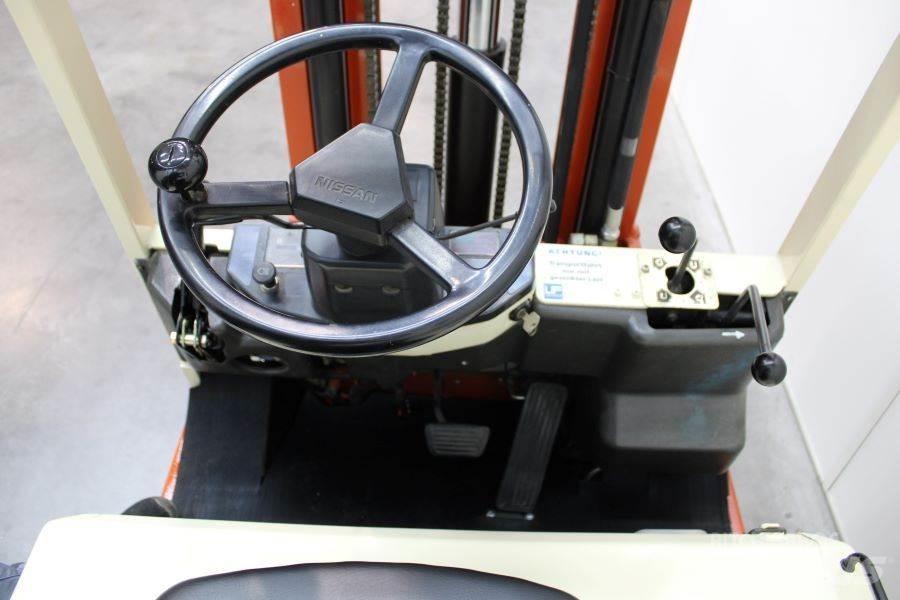 Nissan N01 L18U Elektrostapler