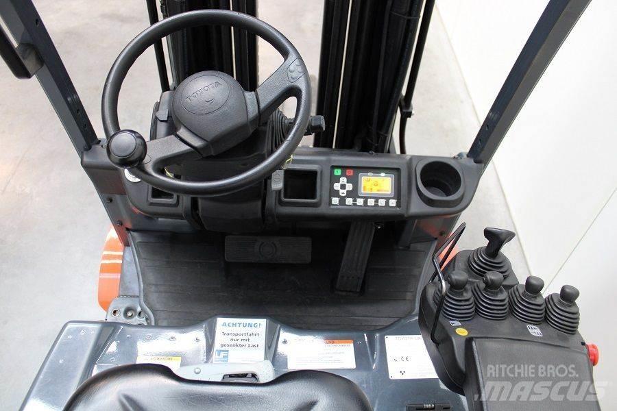 Toyota 8FBE 20 T Elektrostapler
