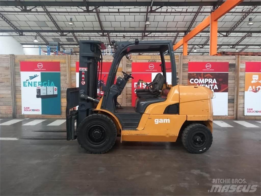 CAT DP45NTD Dieselstapler