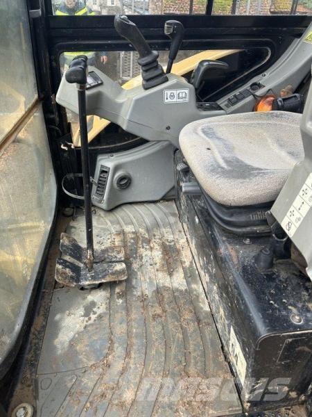 CAT 302.5C Minibagger < 7t
