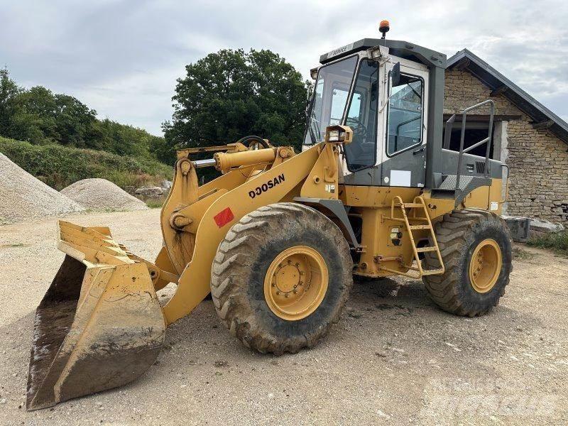 Daewoo MG200 Radlader