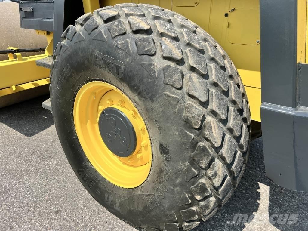 Bomag BW 213 D-2 Walzenzüge