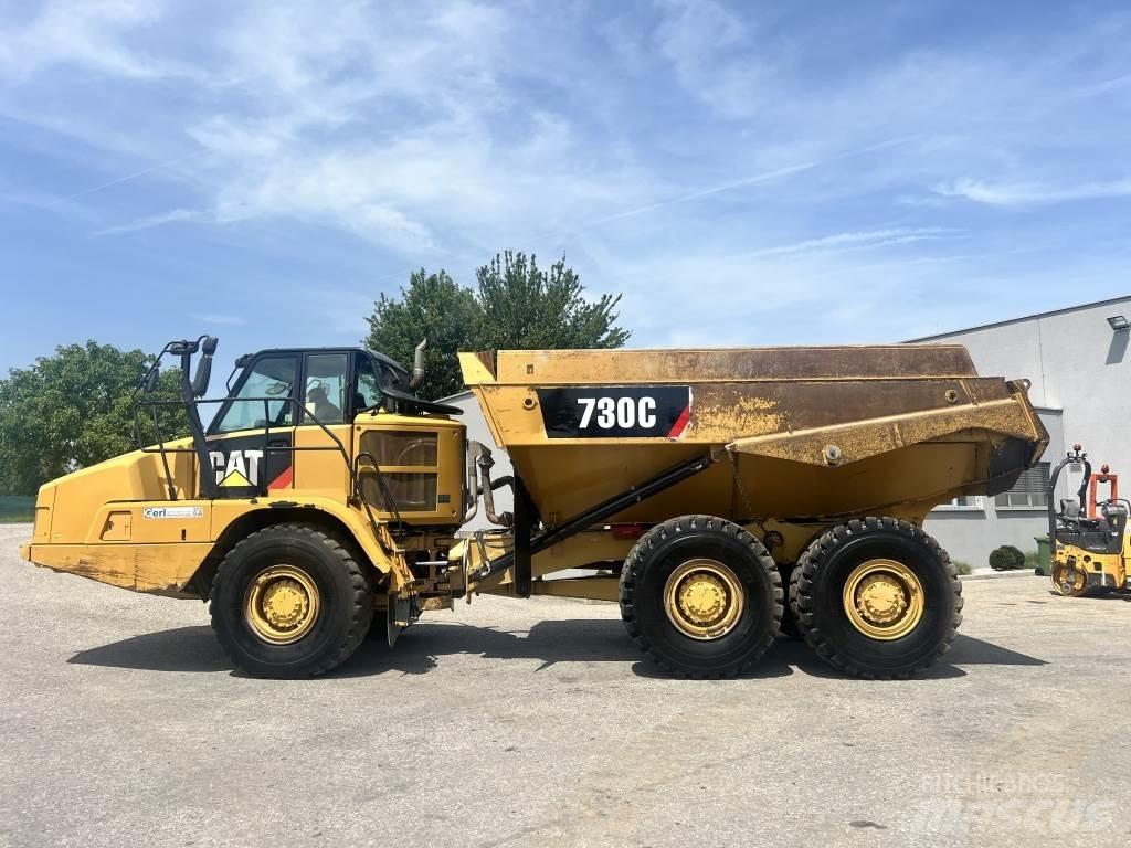 CAT 730 C Dumper - Knickgelenk