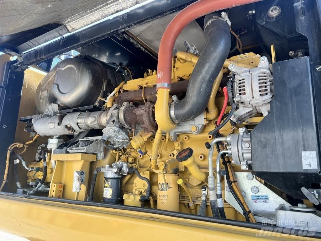 CAT M 320 F Mobilbagger