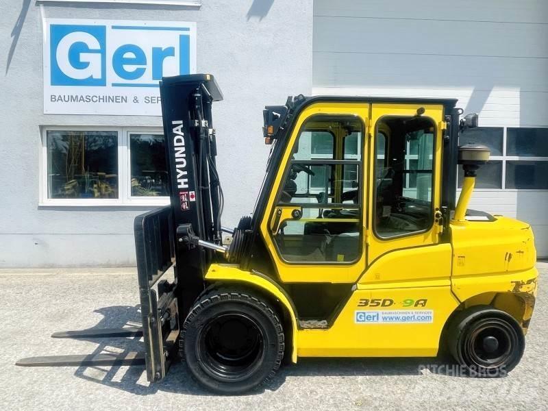 Hyundai 35D-9A Dieselstapler
