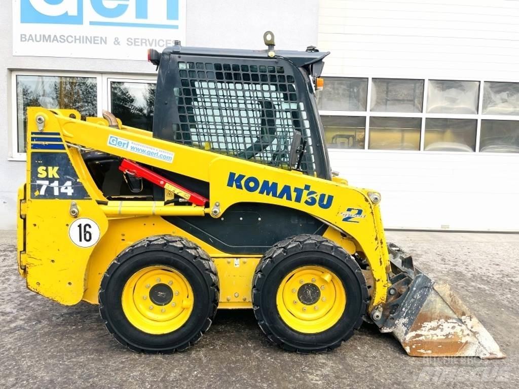 Komatsu SK714 Kompaktlader