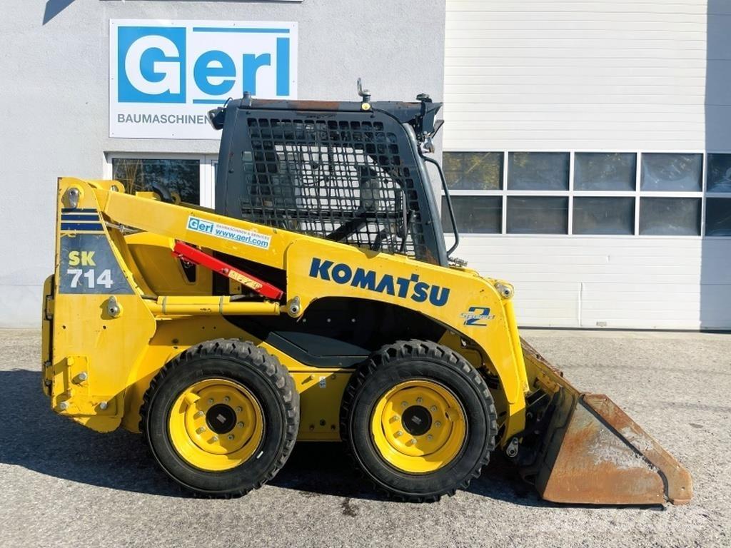 Komatsu SK714 Kompaktlader