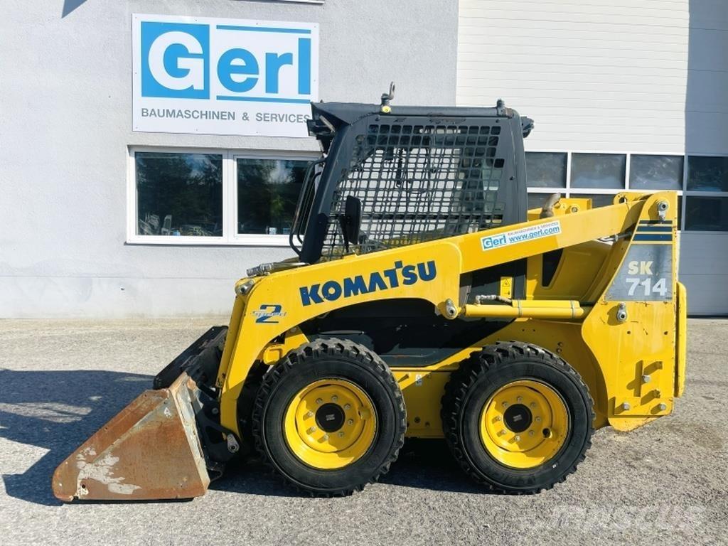 Komatsu SK714 Kompaktlader