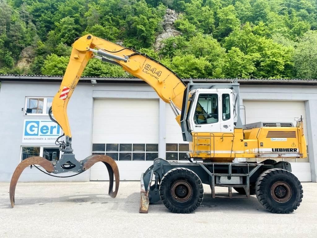 Liebherr A944B HD Materialumschlag
