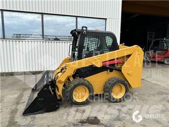 CAT 236D Minilader