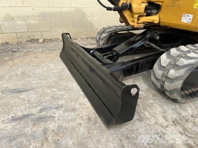 CAT 303E CR Minibagger < 7t