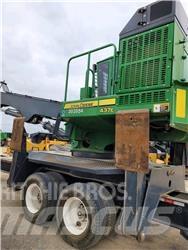 John Deere 437E Laderaupen