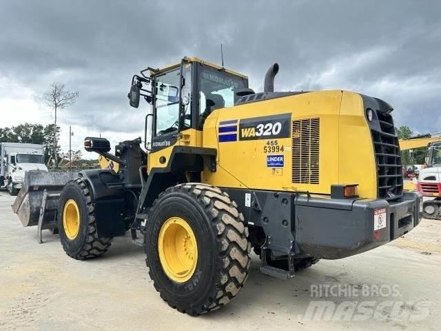 Komatsu WA320-8 Radlader