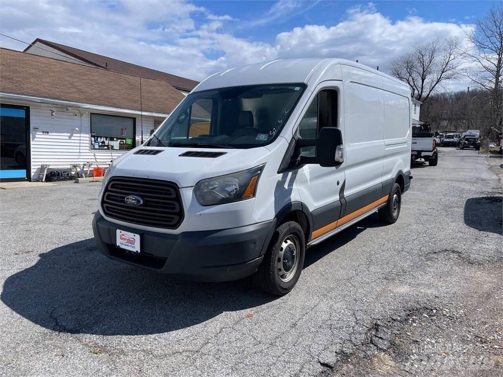 Ford Transit Lieferwagen