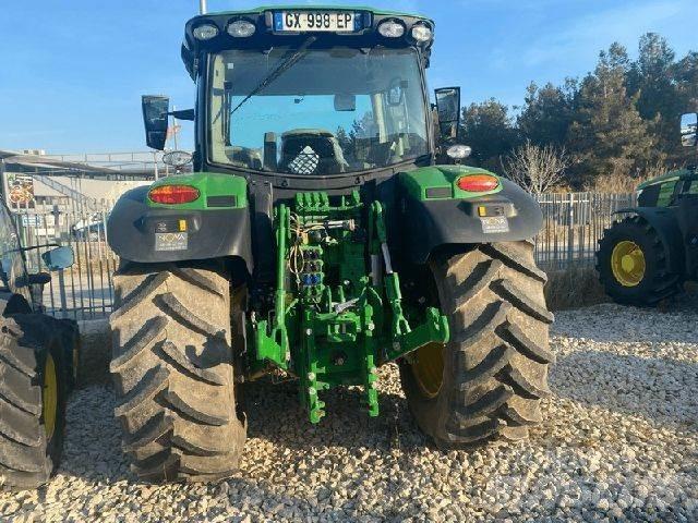 John Deere 6R120 Traktoren