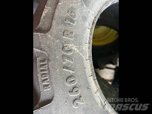 Mitas 260/70R16 Sonstige Landmaschinen