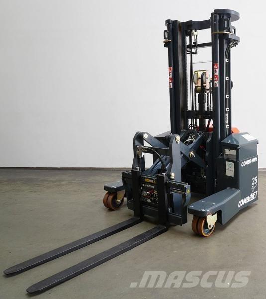 Combilift WR4 Vierwegestapler