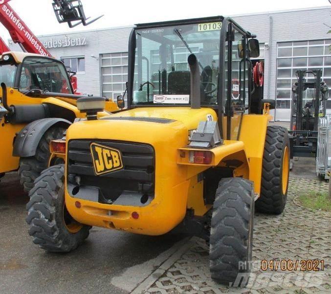 JCB 940-4 Geländestapler