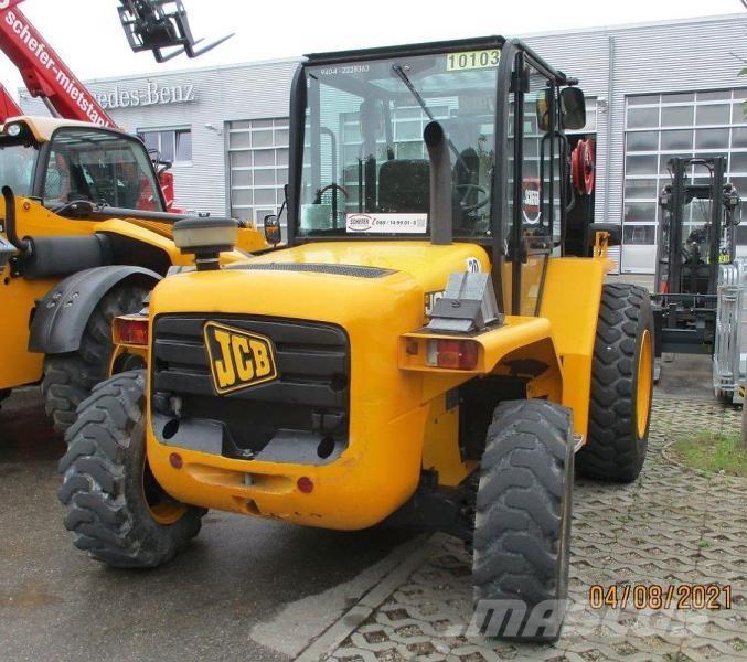 JCB 940-4 Geländestapler