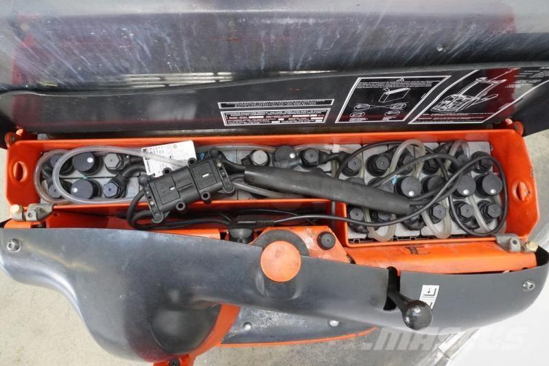 Linde L 12 379 Selbstfahrstapler