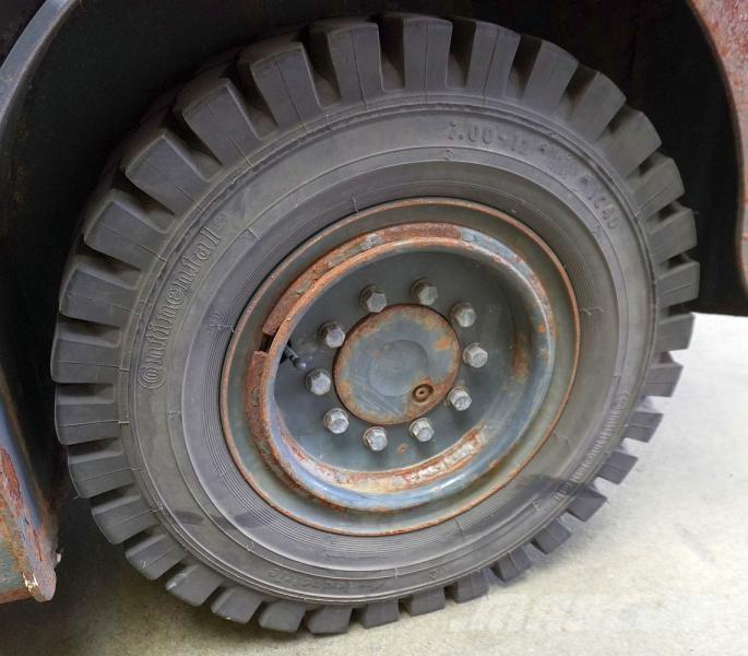 Linde W 20 127 Schlepper